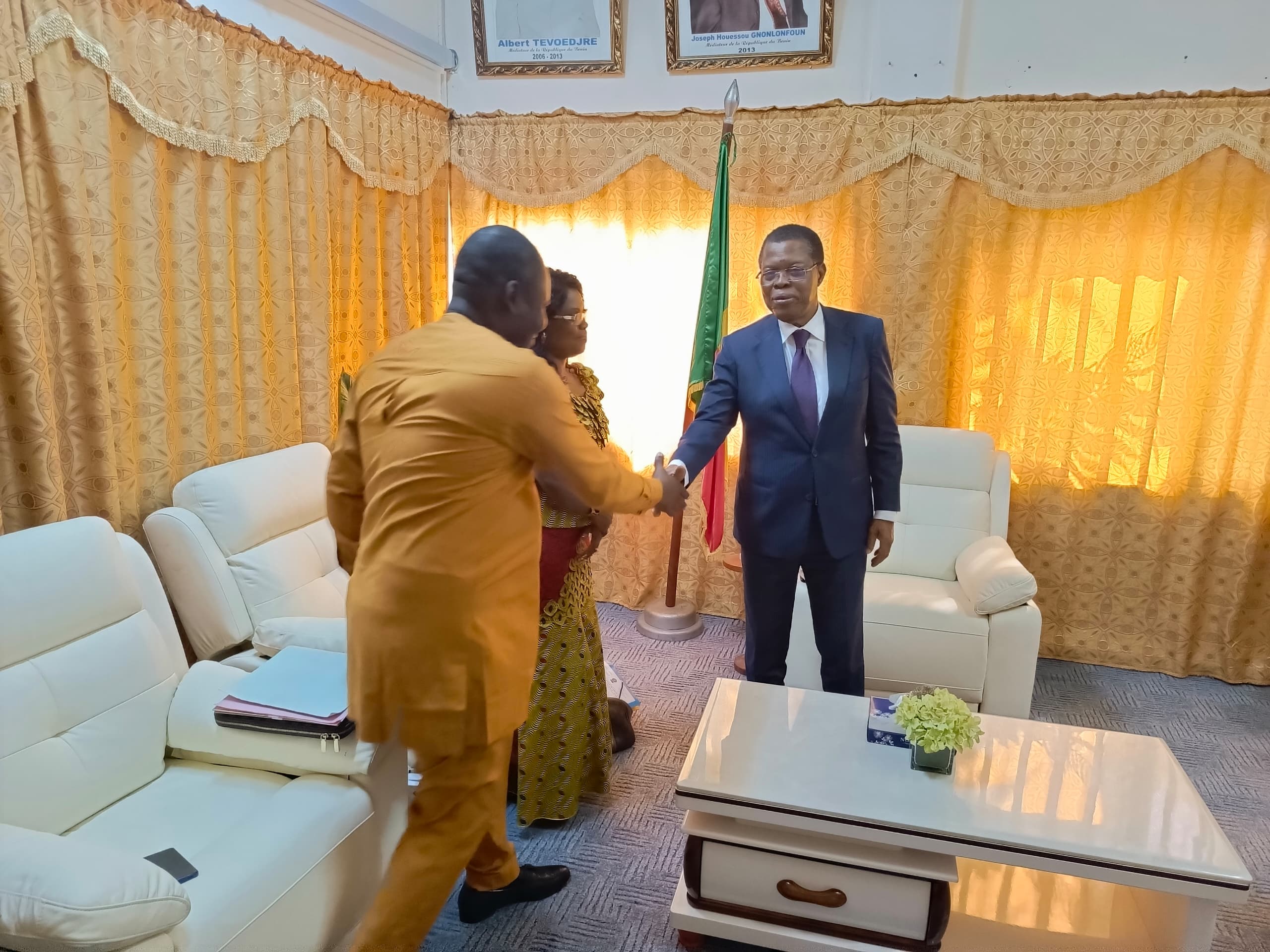 UNE DELEGATION DU ROSCAO AU CABINET DU MEDIATEUR DE LA REPUBLIQUE POUR LE DEGEL DE LA CRISE BENIN-NIGER